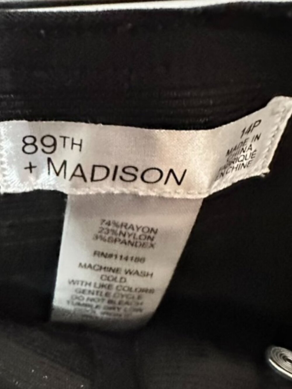 89th and Madison Cropped Pants Black Ankle 14P Black Slacks Trousers Business - Picture 4 of 5